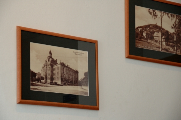 Doplňky interiéru městského úřadu Varnsdorf - reprodukce foto