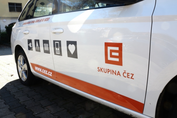 Standardní označení vozidel ČEZ nebo jejich opravy po haváriích