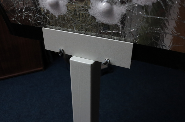 Vývoj a výroba stojanů pro bezpečnostní skla firmy SVOS